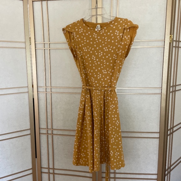 Pact Dresses & Skirts - Pact Yellow Flower Dress
